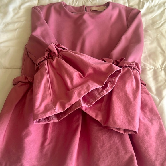 Beautiful Ted Baker London Top..
